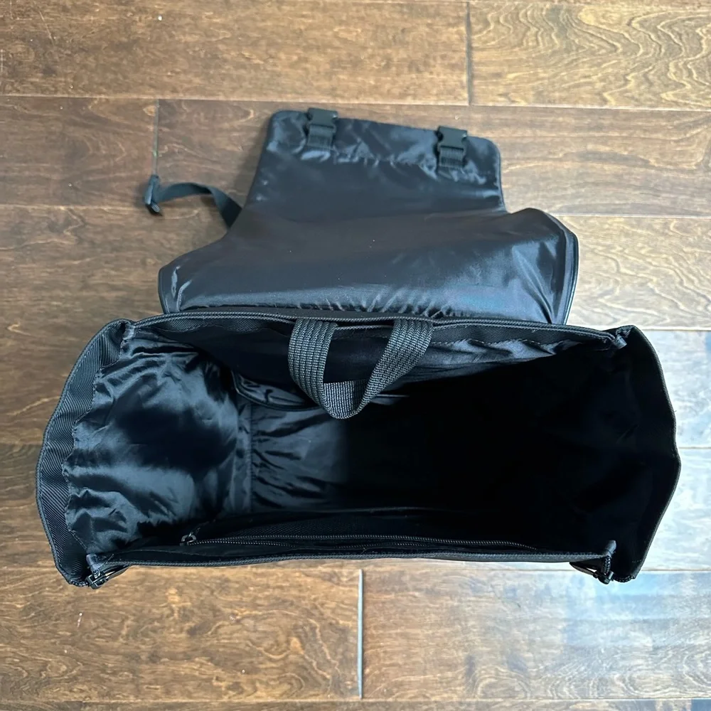 BEIS The Hanging Backpack in Black - Picture 2 of 5